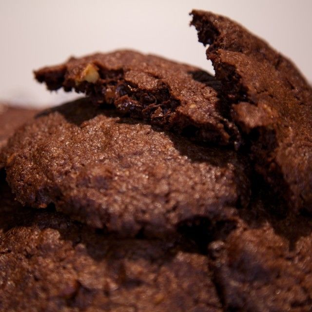 Хрупкави шоколадови бисквити